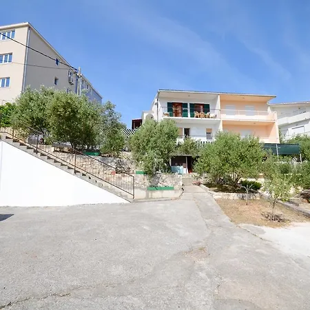 Slobodan Apartment *