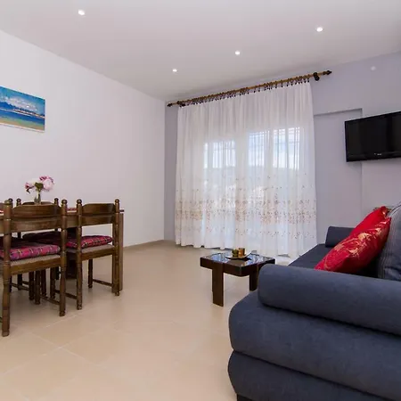 Slobodan Apartment *