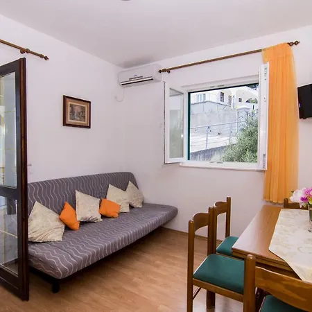 Slobodan Apartment